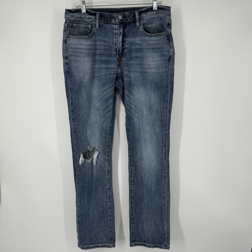 Lucky Brand 410 Athletic Straight Jeans Men's 32x32 Distressed‎ Stretch Denim